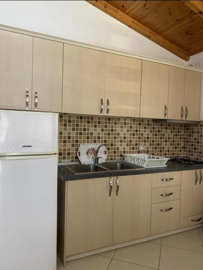 شقة أوريكوم  في Apartmet Dritan Belulaj المظهر الخارجي الصورة